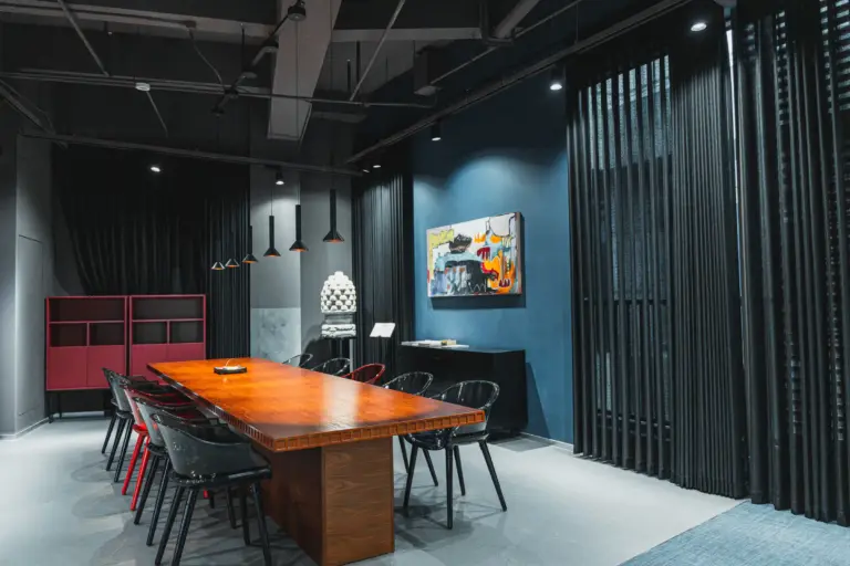 Schönes Lichtambiente im Esszimmer mit HEP+